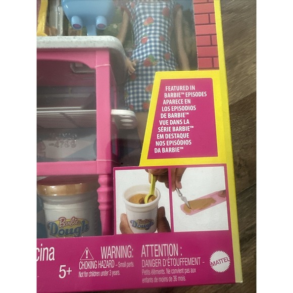 Barbie It Takes Two Café Playset with 18 Pastry Making Accessories HJY19 - NIB - Picture 2 of 5